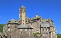 Estaing ( 12 )