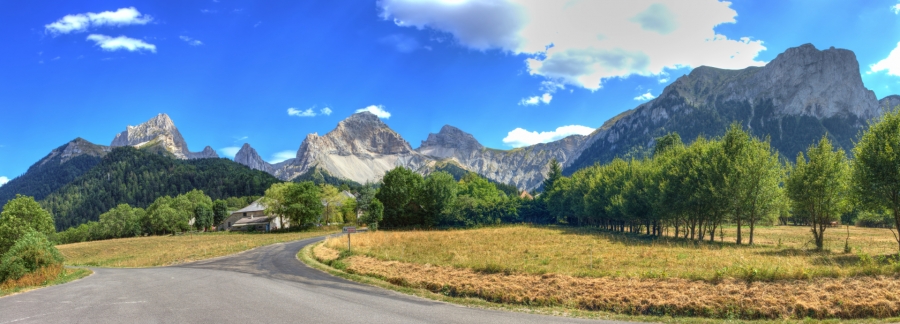 Lus la Croix Haute - La Jarjatte  ( 26 ) 