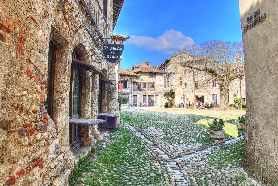 Pérouges  ( 01 )