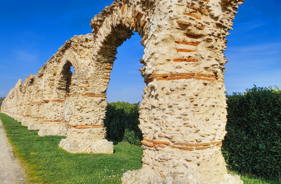 Aqueduc romain du Gier  (  69  )